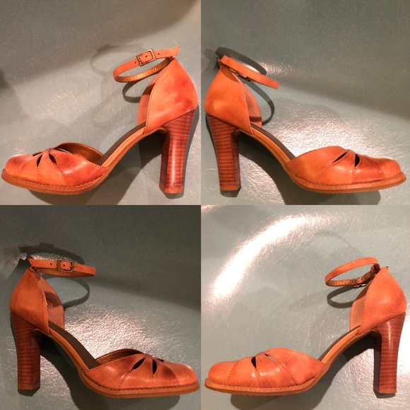 TRIBECA a KENNETH COLE PRODUCTION- POP ROCK- HEELS - Picture 2 of 6